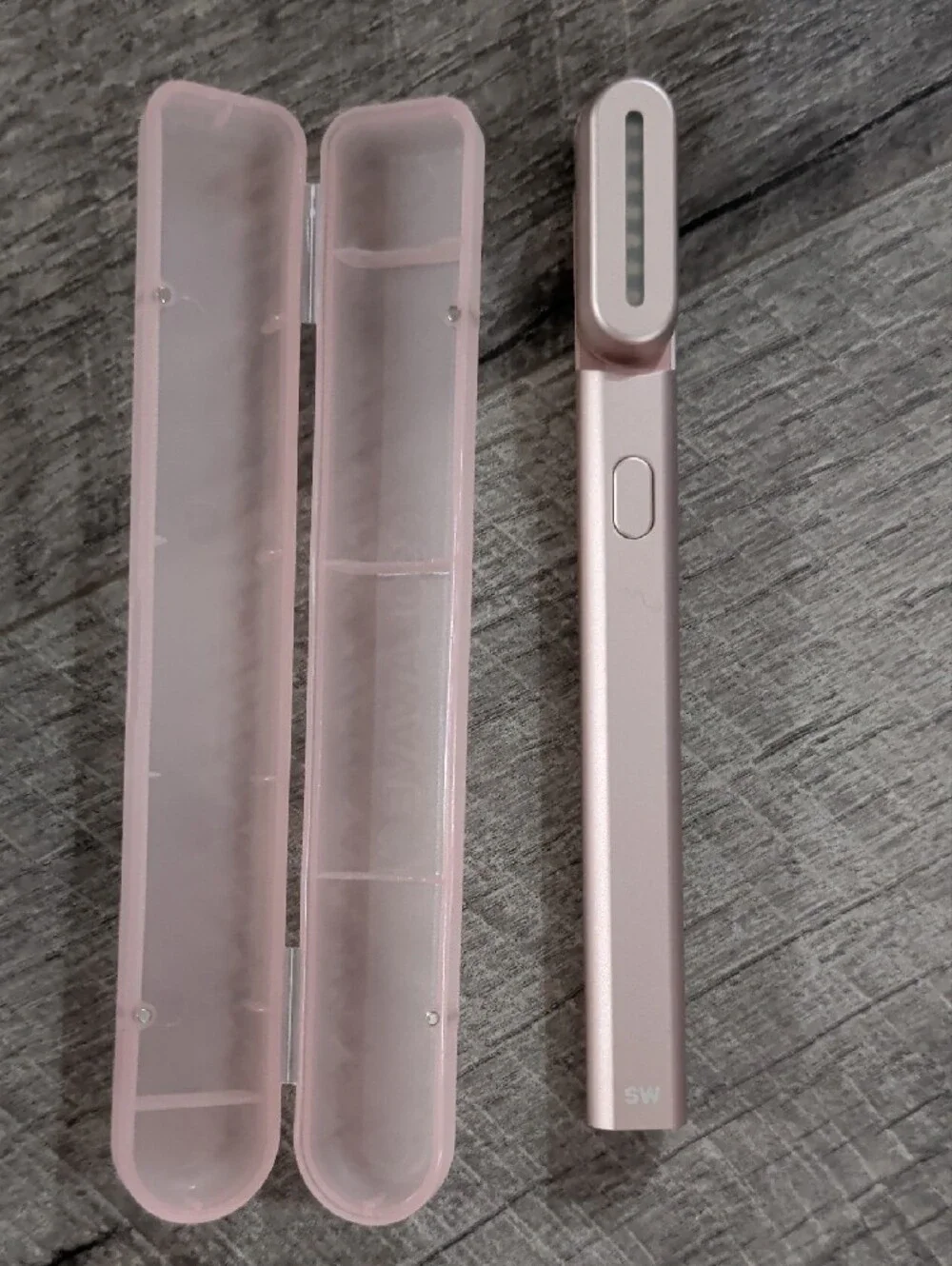 Solawave 4-in-1 Skincare Wand — Rose Gold